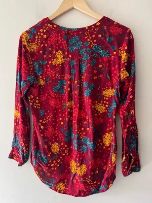 Maeve Floral‎ Button Front Pin Tuck Top thumbnail 3
