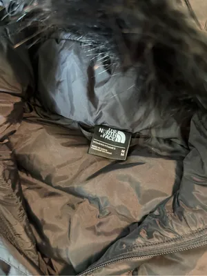 The North Face Black Gotham Puffer Vest  
Size Medium thumbnail 10