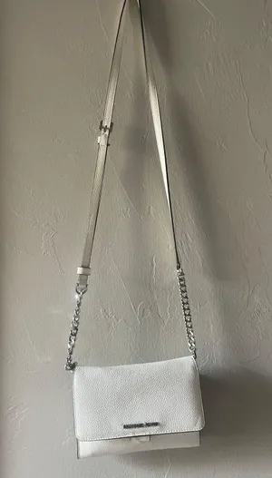 Michael Kors Purse thumbnail 1