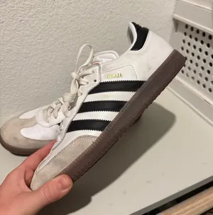 Adidas Samba thumbnail 1