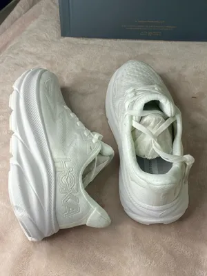 Hoka one one Clifton 9 Athletic Running women Shoes size 6 Brand New (no box) thumbnail 5