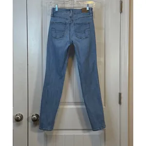 American‎ Eagle Next Level Stretch Skinny Jeans Light Wash Blue Womens 0 Regular thumbnail 3