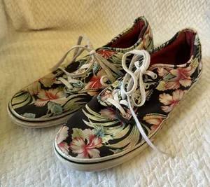 Vans Hawaiian Floral Low Top Sneakers Size 9.5 thumbnail 1