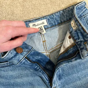 Madewell The Curvy Perfect Vintage Raw Hem Distressed Jean Women Blue 23T Tall thumbnail 5