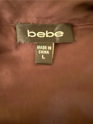 Y2K Bebe Vintage Classic Puff-Sleeve Button-Front Top in Dark Brown Shirt thumbnail 4