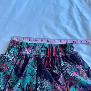 Lululemon Hotty Hot Short II Long 4" Zen Garden Multi Floral 2 thumbnail 3