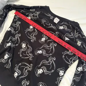 Disney The Little Mermaid Ariel Sweatshirt Long Sleeve Black Reversible Womens M thumbnail 7