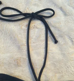 Hollister tie up tank thumbnail 3