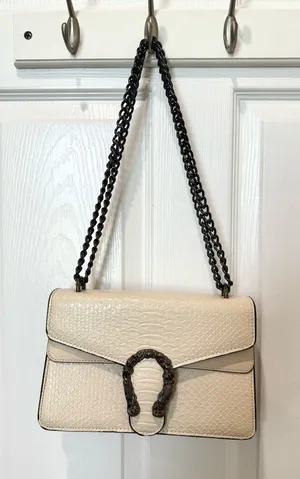 Cream Textured Shoulder Bag with Gunmetal Chai thumbnail 1