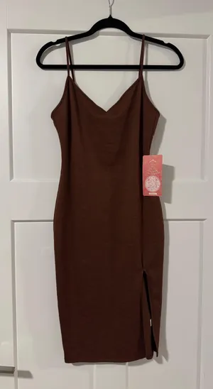 Bodycon slit dress thumbnail 1