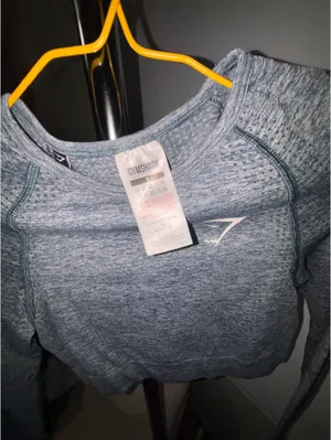 Gymshark Top thumbnail 2