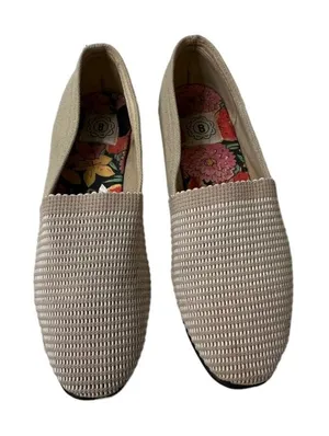 Shoes Size 8 thumbnail 1