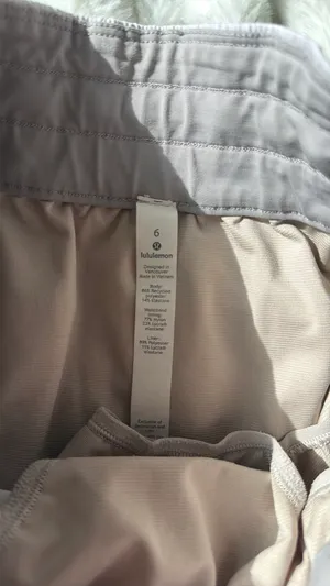 Lululemon Shorts thumbnail 2