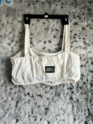 Daily Drills White Drawstring Crop Top Size Medium Like New 783 thumbnail 2