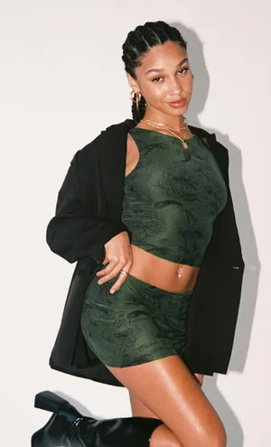 Princess Polly Olive Green Matching Set Skirt Crop Top Y2K Festival Size 8 thumbnail 1