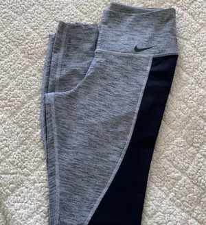 Nike Leggings thumbnail 5