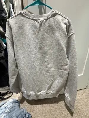 Gildan Sweatshirt thumbnail 3