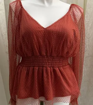 Chic Rust Red V thumbnail 1