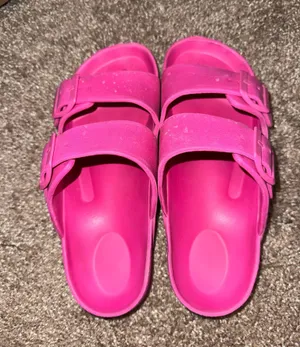 Pink Sandals Size 7 thumbnail 1