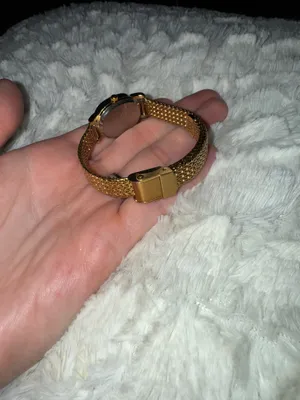 Amazon Gold mini watch thumbnail 3