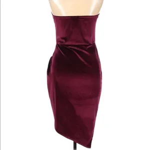 PrettyLittleThing size 10 velvet strapless dress thumbnail 5