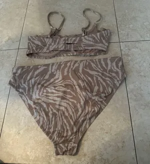 Wild Fable Bikini thumbnail 2