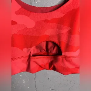Aerie offline black and red camo keyhole back sports bra bundle. Both size XXL thumbnail 12