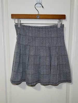Altar’d State Pleated Mini Plaid Skirt Size Small NWOT thumbnail 2