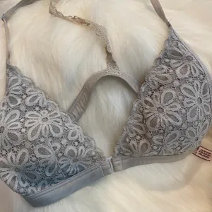 Victoria’s Secret Gray Lace Bralette Size XS thumbnail 3