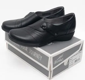 Dansco. Franny Wide Shoe.‎ thumbnail 1