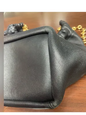 Loewe Small Squeeze bag in mellow nappa black lambskin thumbnail 11