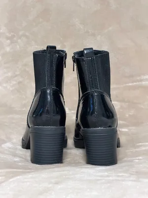 Naturalizer VERNEY2 Side Zip Ankle Bootie Black Patent Leather, Size 6.5 W thumbnail 6