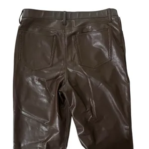 Abercrombie & Fitch Curve Love Vegan Leather 90’s Relaxed Ultra High 33 16 Short thumbnail 8