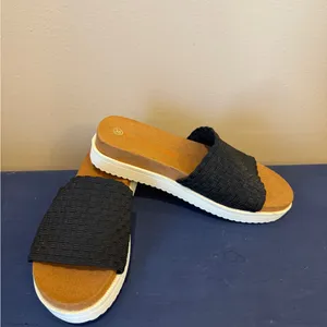 Bernie Mev Capri‎ Platform Woven Sandal Size 6/36 black thumbnail 2