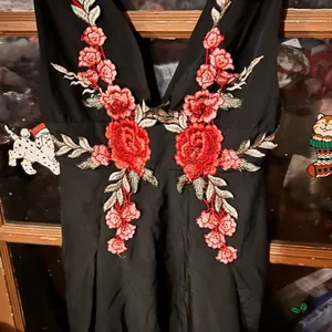 Black embroidered low cut in the front and back. Size small. Shein. Never worn thumbnail 3