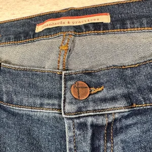 Standards & Practices Bootcut Jeans Women's Size 14 Whiskered Blue Denim thumbnail 5