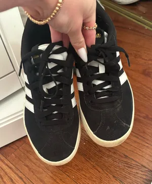 Adidas Shoes Women’s thumbnail 1