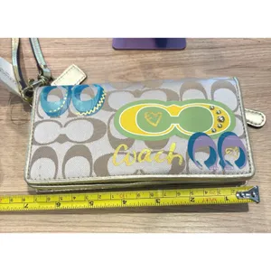 Coach Poppy Signature Graffiti Slim Envelope Wallet Khaki Gold‎ Wristlet 46438 thumbnail 5