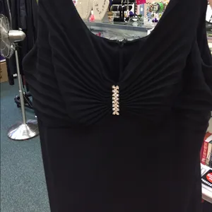 Formal dress Size 8 thumbnail 1