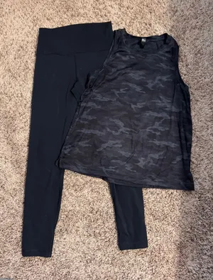 KYODAN‎ Camo Workout Tank & HeyNuts Black Leggings Women's Small Activewear Set thumbnail 1