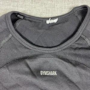 Gymshark Shirt Womens Small Black Cropped Long Sleeve Thumbhole Athletic Top thumbnail 5
