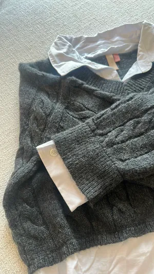 Anthropologie Sweater thumbnail 6