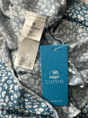 Cupshe Women’s Sleeveless Blue & White Floral Printed Tie-Waist Romper MD NWT thumbnail 12
