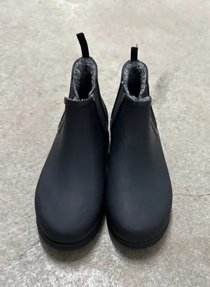 Sweetpea Winter Black Rubber Waterproof Ankle Boots Faux Fur Lining thumbnail 1