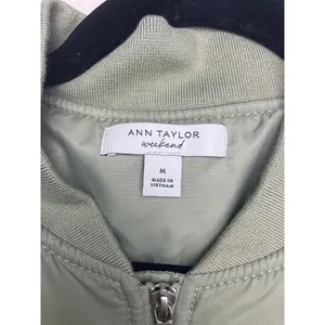 Ann Taylor Weekend Bomber Jacket Womens Medium Sage‎ Green Lightweight thumbnail 2
