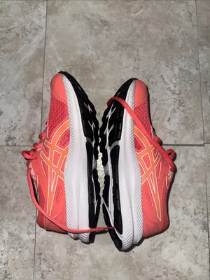 ASICS Women’s Coral-Orange Mesh Lace-Up Athletic Sneakers NWT thumbnail 2