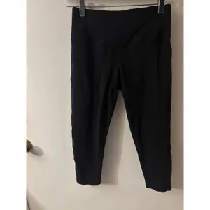 PrAna Black Capri Legging Pants S Athleisure Activewear Casual Sportswear Cozy thumbnail 2