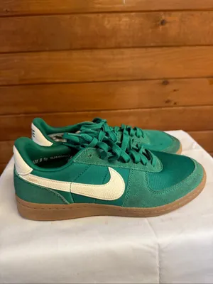 Nike Women's Field General Sz 8.5 '82 in Malachite/Soft Pearl/Gum Dark Brown HJ thumbnail 2