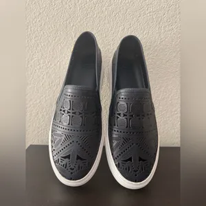 NWOT $250 Tory Burch Deep Navy Lennon Slip On Laser Cut Out Leather Sneakers 8.5 thumbnail 3