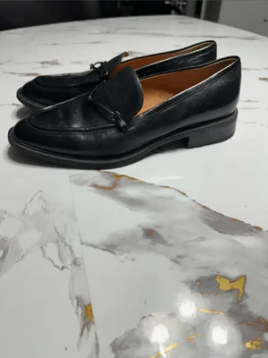 Classic Black Leather Women's Moccasins Size 10 thumbnail 8